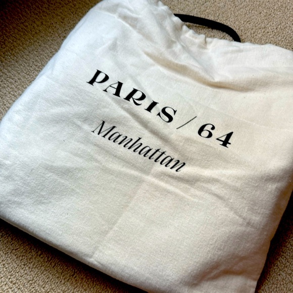 NWT Paris/64 Manhattan Bag with dust bag $570 insane deal. New! - Picture 3 of 9